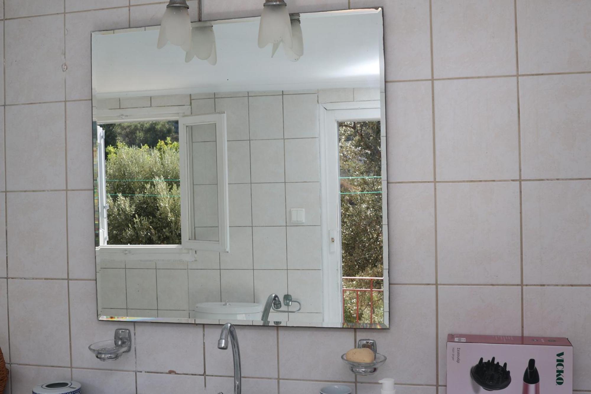 Δωμάτια Κόκκινος Πύργος Plomari Buitenkant foto